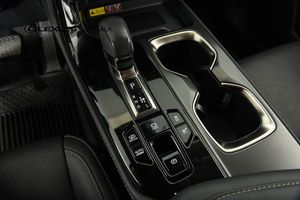 Lexus NX bild 13