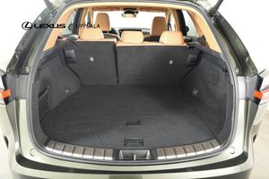 Lexus NX bild 10