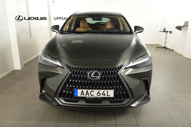 Lexus NX bild 5