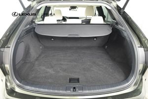 Lexus RX bild 9