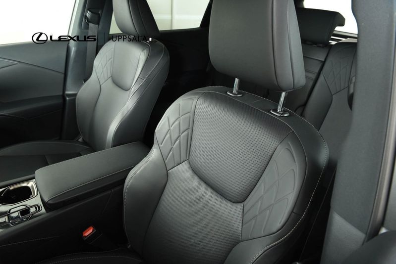 Lexus RX bild 22