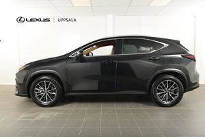 Lexus NX bild 3