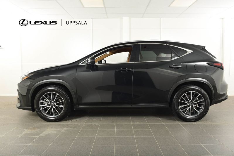 Lexus NX bild 3