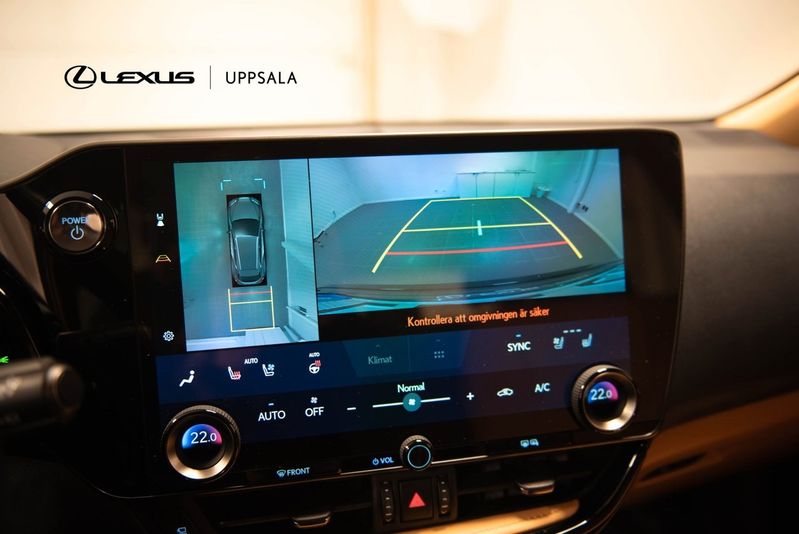Lexus NX bild 20