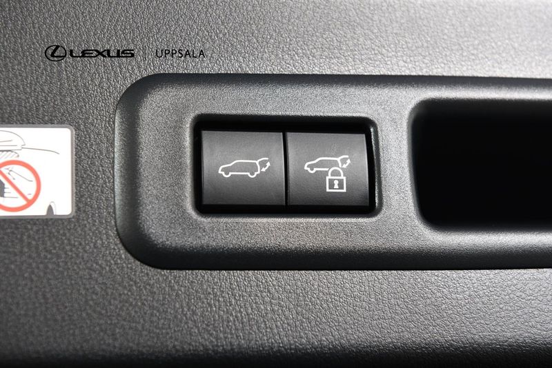 Lexus LBX bild 17