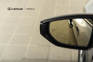 Lexus LBX bild 16