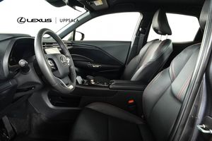 Lexus LBX bild 6