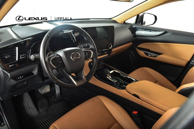 Lexus NX bild 20