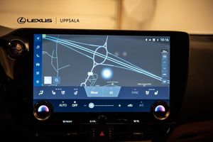Lexus NX bild 19