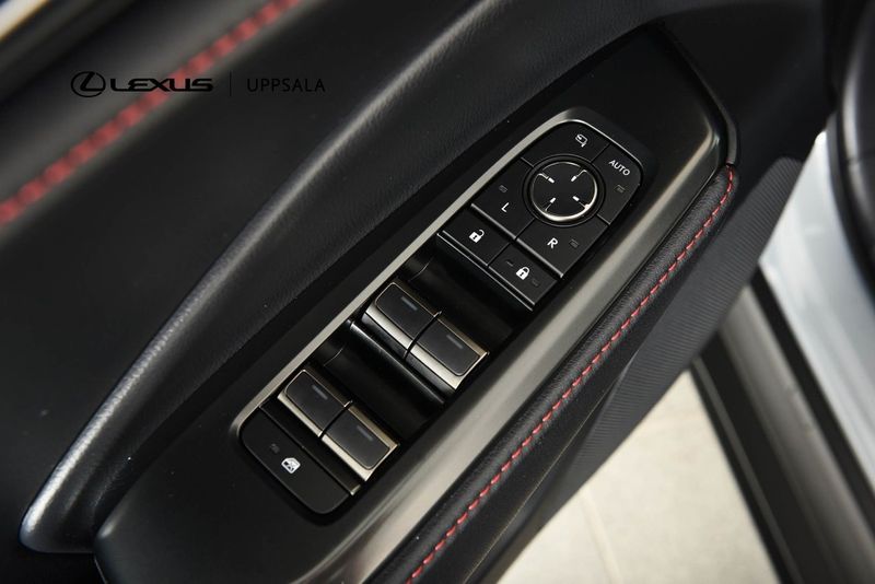 Lexus LBX bild 10