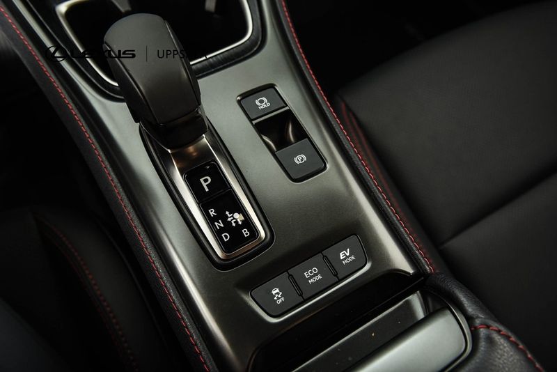 Lexus LBX bild 15