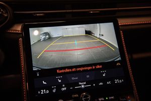 Lexus LBX bild 14