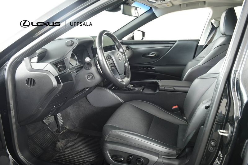 Lexus ES bild 6