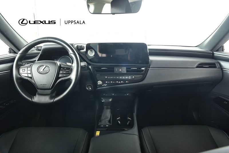 Lexus ES bild 8