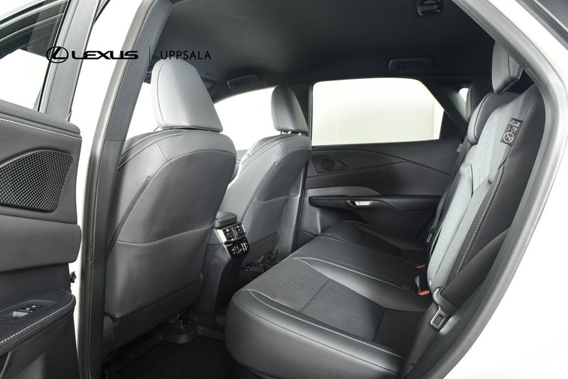 Lexus RX bild 7