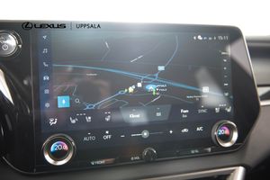 Lexus RX bild 15
