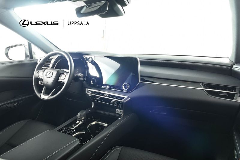 Lexus RX bild 11