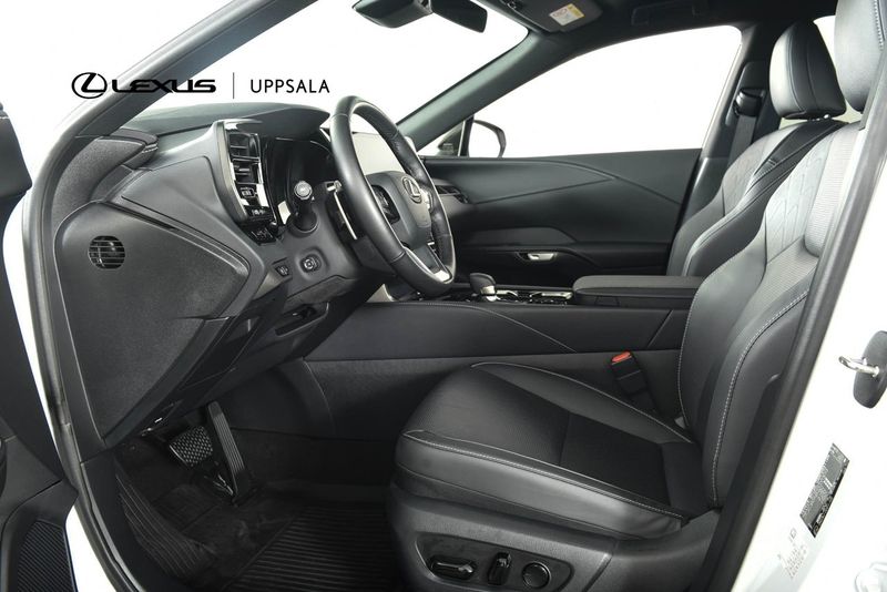 Lexus RX bild 6