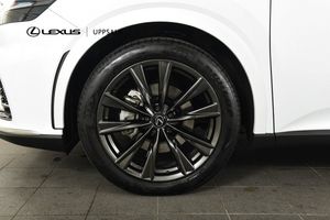 Lexus RX bild 17