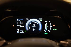 Lexus NX bild 18