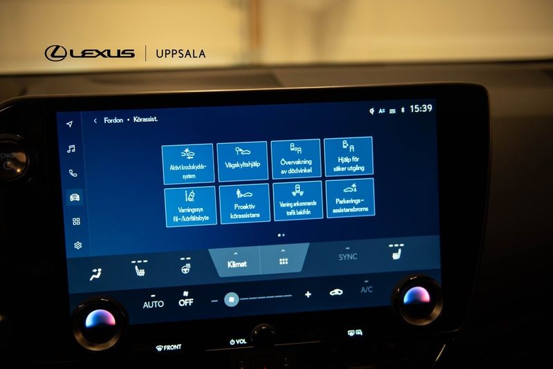 Lexus NX bild 17