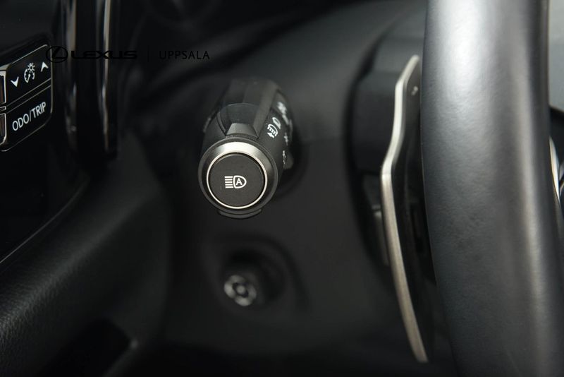 Lexus NX bild 13