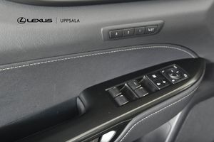 Lexus NX bild 11