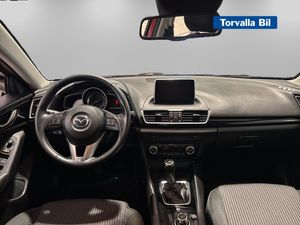 Mazda 3 bild 9