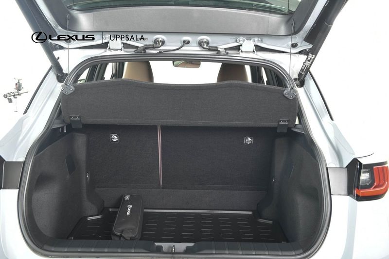 Lexus LBX bild 10