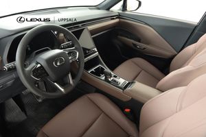 Lexus LBX bild 9