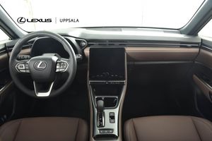 Lexus LBX bild 8