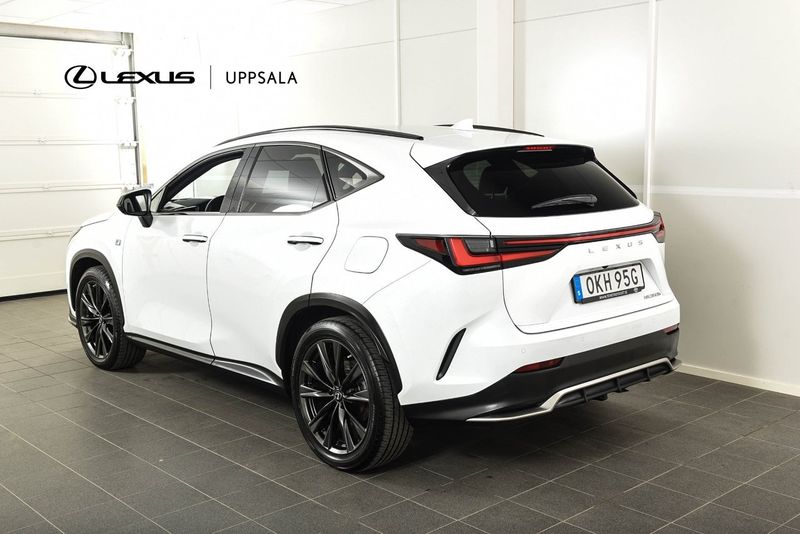 Lexus NX bild 3