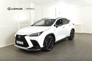 Lexus NX bild 1