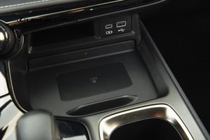 Lexus NX bild 15