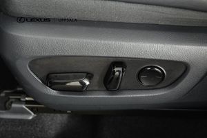 Lexus NX bild 12
