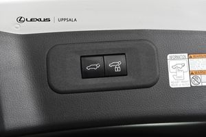 Lexus NX bild 11