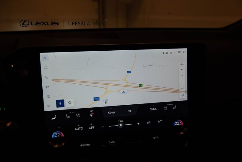 Lexus NX bild 18