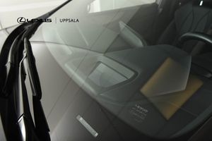 Lexus NX bild 17