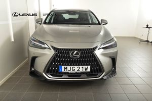 Lexus NX bild 5