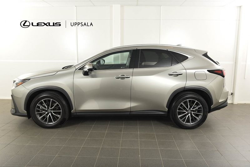Lexus NX bild 3