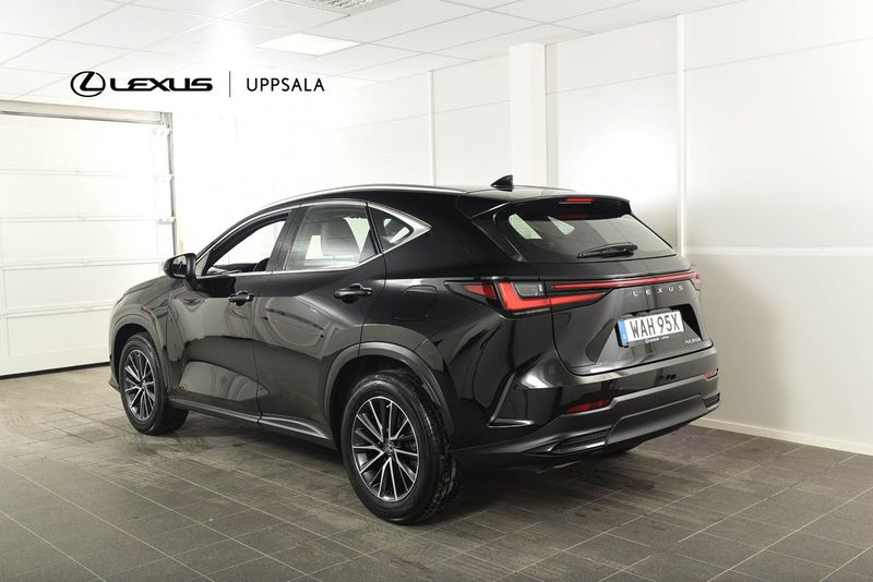 Lexus NX bild 3
