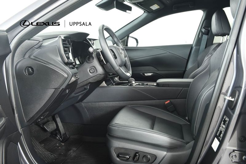 Lexus RX bild 6