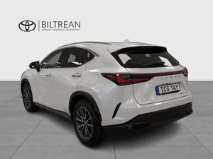 Lexus NX bild 3