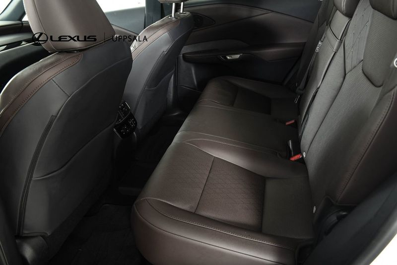 Lexus RX bild 7