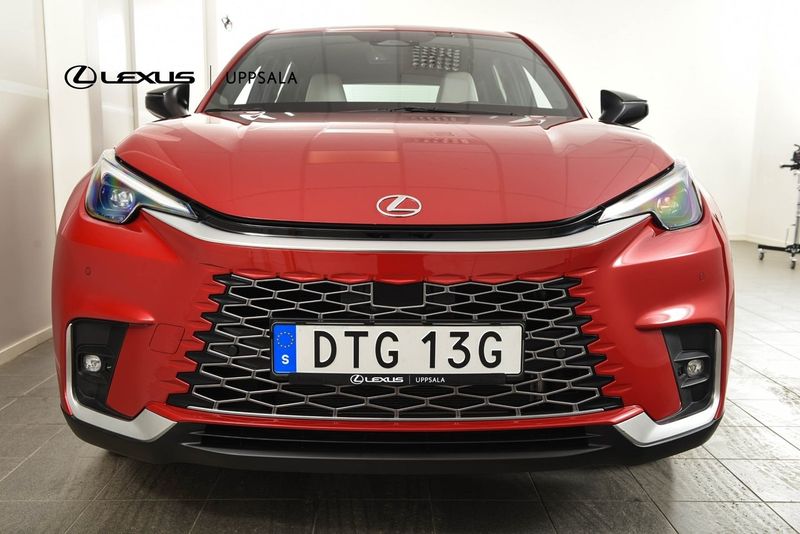 Lexus LBX bild 4