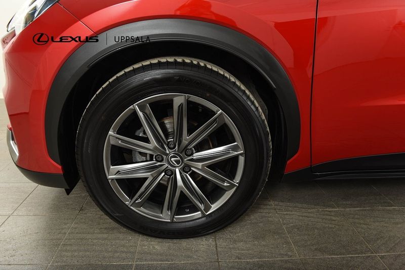 Lexus LBX bild 19