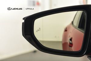 Lexus LBX bild 15