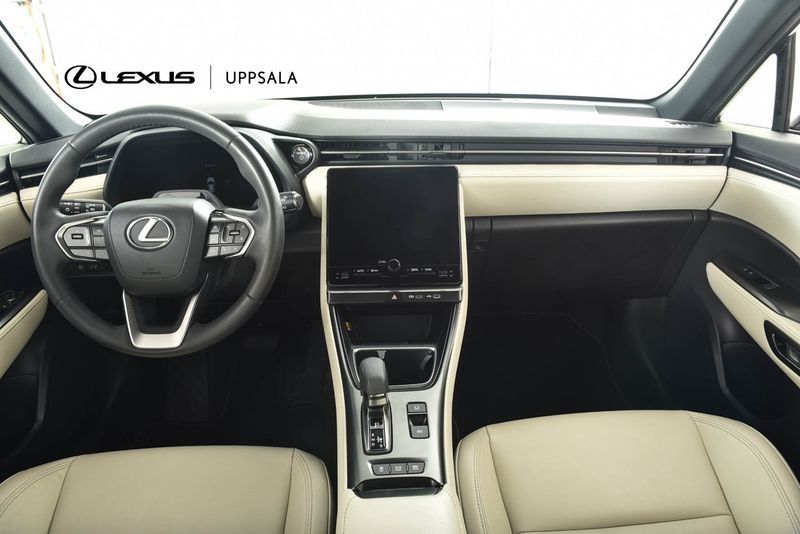 Lexus LBX bild 7