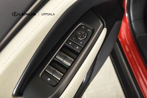 Lexus LBX bild 10