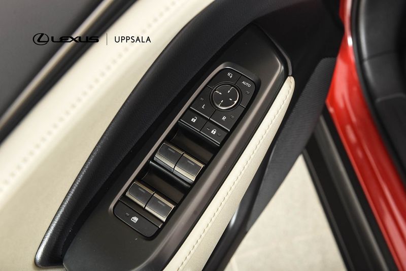Lexus LBX bild 10